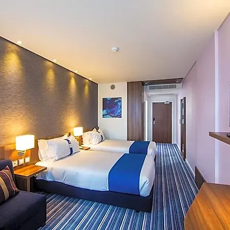 Express - Av. Liberdade By Ihg Отель