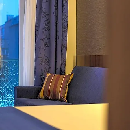 Express - Av. Liberdade By Ihg Отель 3*
