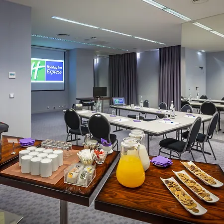 מלון Express - Av. Liberdade By Ihg 3*